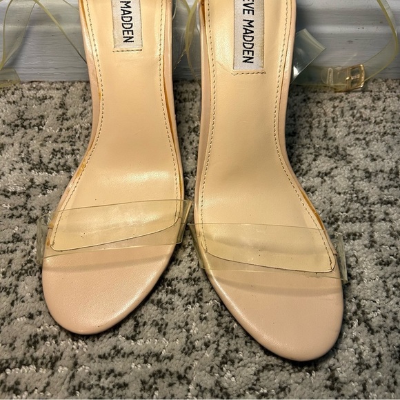 Steve Madden Camille Clear Strappy Block Heeled Sandals Size 8 - Picture 2 of 9